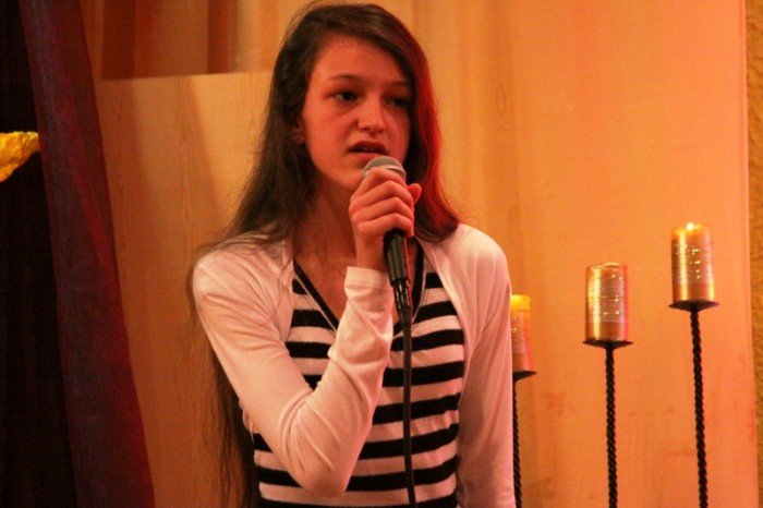 piekne-recytacje-i-niezwyke-gosy-w-mdk-foto-44785