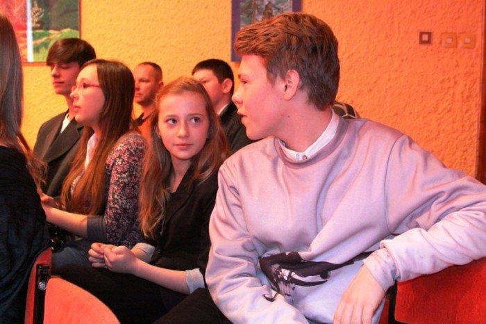 piekne-recytacje-i-niezwyke-gosy-w-mdk-foto-44785