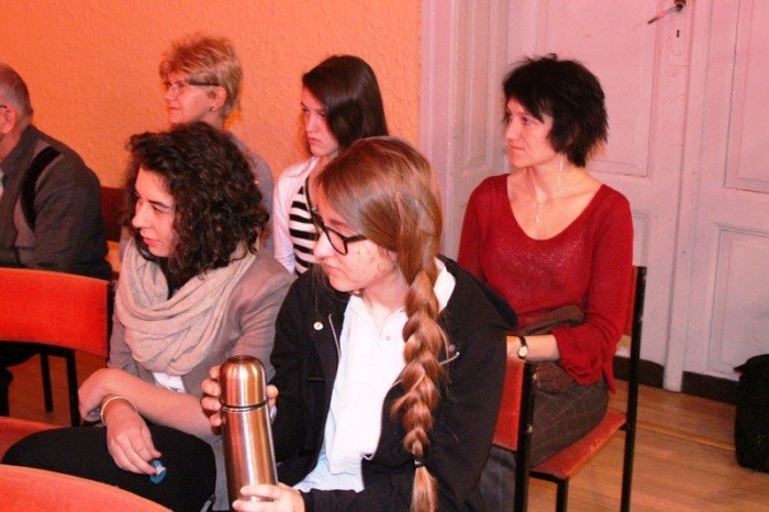 piekne-recytacje-i-niezwyke-gosy-w-mdk-foto-44785