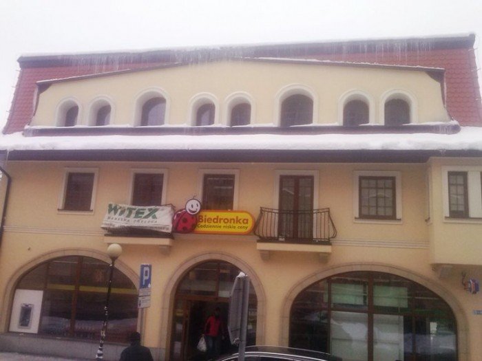 niebezpieczne-sople-i-nawisy-sniezne-trzeba-je-usuwac-44895