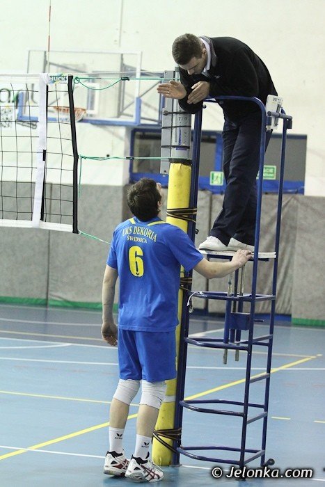 swidniczanie-opanowali-jeleniogorska-hale-foto-44921