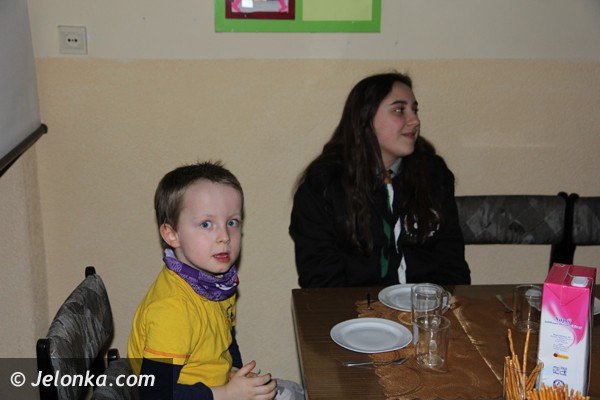 jubileusz-druzyny-harcerskiej-sokolik-z-piesniami-i-tortem-foto-44926
