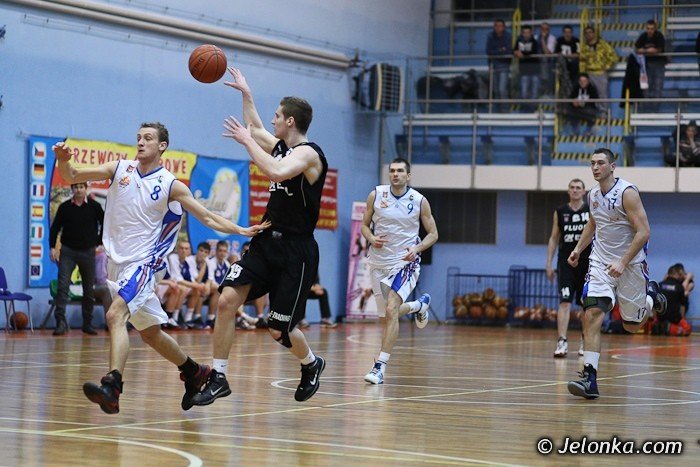 sudety-bez-argumentow-w-meczu-przeciwko-gtk-foto-45063