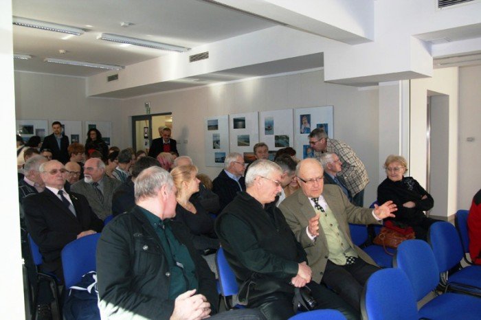 jelenia-gora-miejscem-pamieci-narodowej-ciag-dalszy-swieta-zonierzy-wykletych-foto-45073