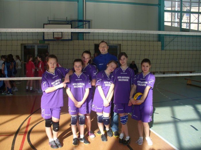 uks-omnica-wygrywa-turniej-w-janowicach-wielkich-45093