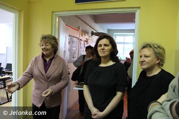 kson-ma-nowoczesna-pracownie-komputerowa-dla-seniorow-foto-45113