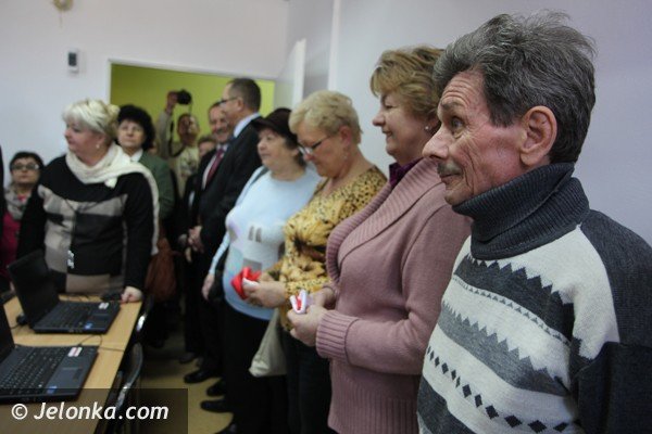 kson-ma-nowoczesna-pracownie-komputerowa-dla-seniorow-foto-45113