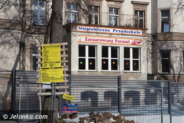 zaczarowany-parasol-musi-sie-przeniesc-co-bedzie-z-tym-przedszkolem-45181