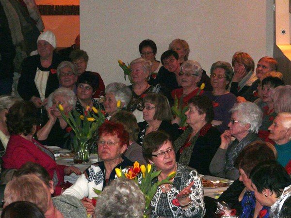 dzien-kobiet-w-piechowicach-foto-45205