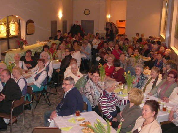 dzien-kobiet-w-piechowicach-foto-45205