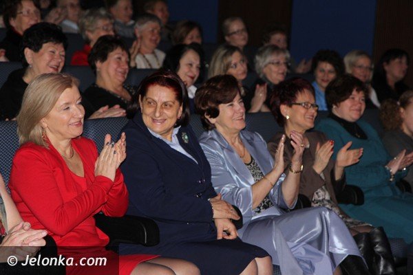 kobiety-dla-kobiet-przygotoway-uczte-dla-ducha-i-ciaa-w-jck-foto-45215