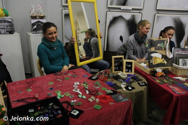 kobiety-dla-kobiet-przygotoway-uczte-dla-ducha-i-ciaa-w-jck-foto-45215
