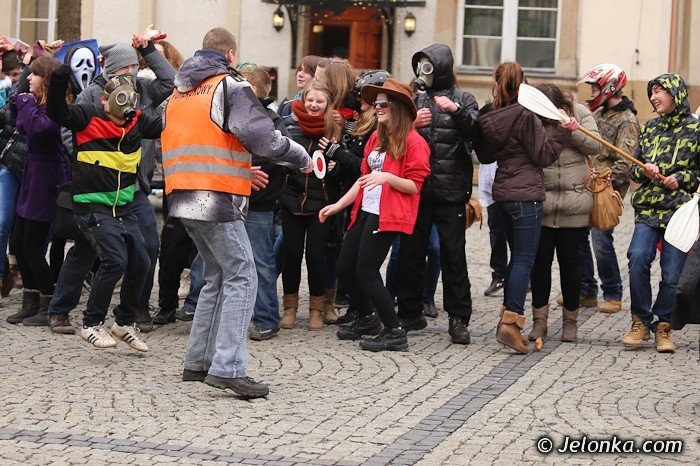 harlem-shake-na-placu-ratuszowym-foto-45217