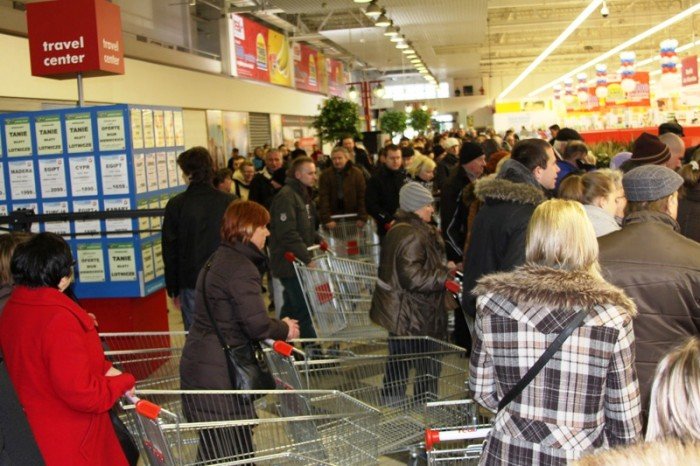 jeleniogorzanie-po-otwarciu-reala-brakowao-nam-takiego-marketu-foto-45305