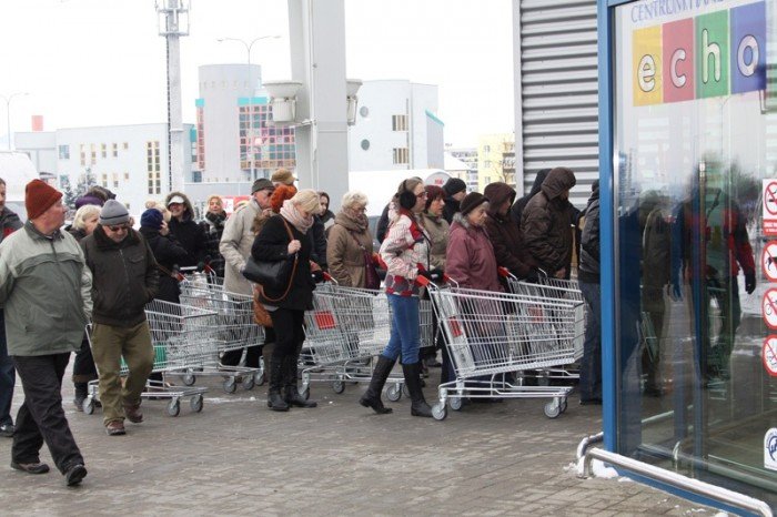 jeleniogorzanie-po-otwarciu-reala-brakowao-nam-takiego-marketu-foto-45305