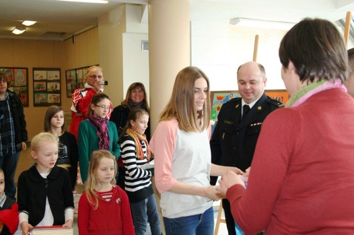 rozdali-nagrody-w-konkursie-plastycznym-strazy-pozarnej-foto-45326