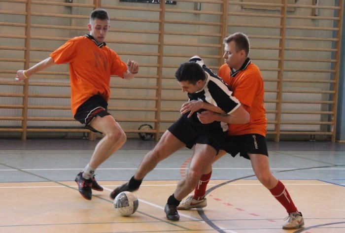 puchar-burmistrza-piechowic-dla-siowni-fit-zone-foto-45360