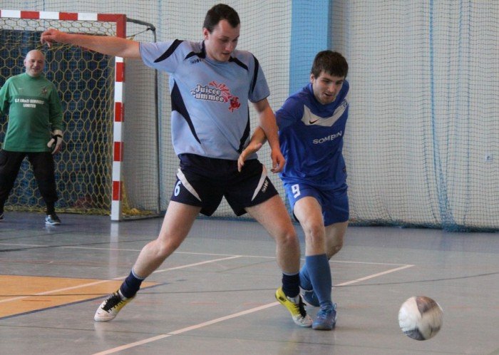 puchar-burmistrza-piechowic-dla-siowni-fit-zone-foto-45360