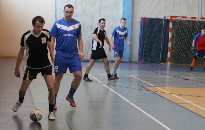 puchar-burmistrza-piechowic-dla-siowni-fit-zone-foto-45360