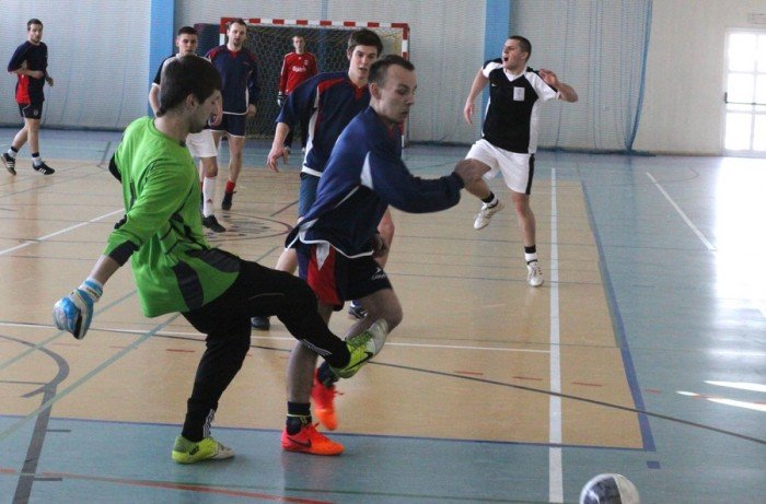 puchar-burmistrza-piechowic-dla-siowni-fit-zone-foto-45360
