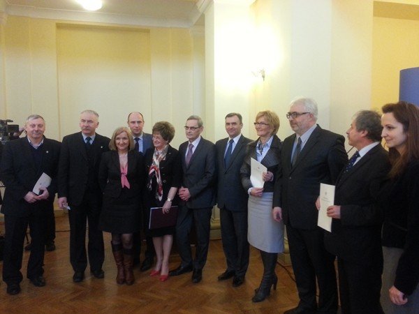janowice-wielkie-maja-za-co-naprawiac-szkody-po-powodzi-45363