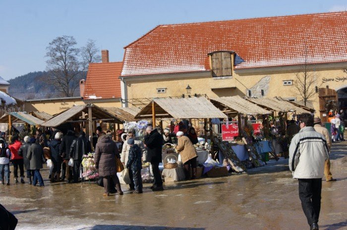 kiermasz-wiosenny-w-omnicy-z-tysiacem-niezwykosci-foto-45368