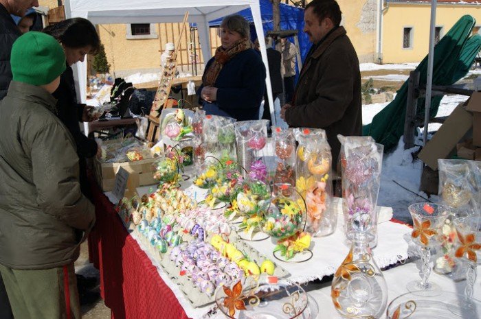 kiermasz-wiosenny-w-omnicy-z-tysiacem-niezwykosci-foto-45368