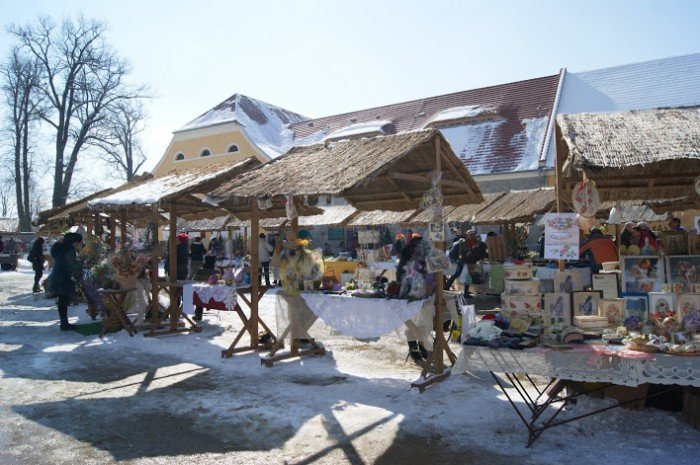 kiermasz-wiosenny-w-omnicy-z-tysiacem-niezwykosci-foto-45368
