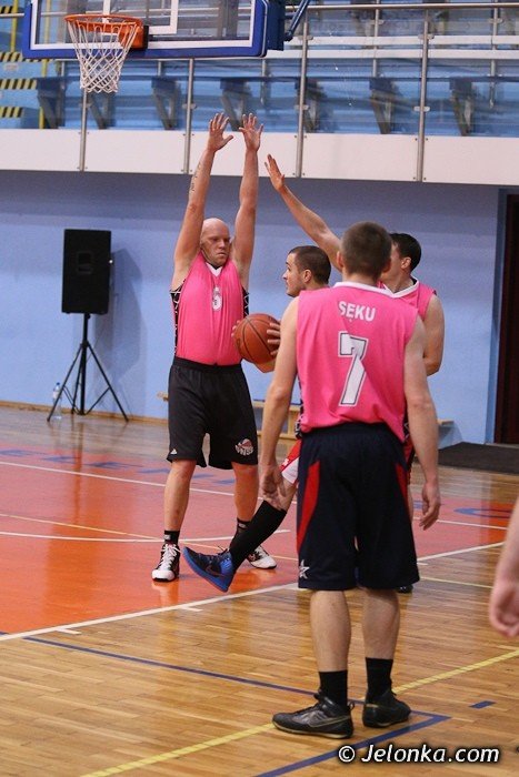 as-amator-lepszy-w-meczu-na-szczycie-foto-45383