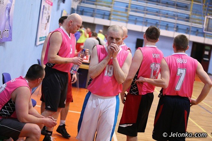 as-amator-lepszy-w-meczu-na-szczycie-foto-45383