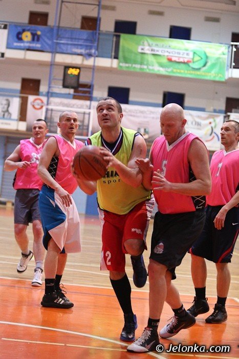 as-amator-lepszy-w-meczu-na-szczycie-foto-45383