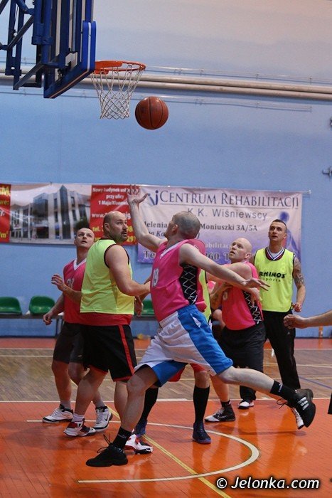 as-amator-lepszy-w-meczu-na-szczycie-foto-45383