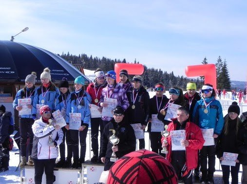 trzecie-miejsce-sztafety-juniorek-w-mistrzostwach-polski-45388