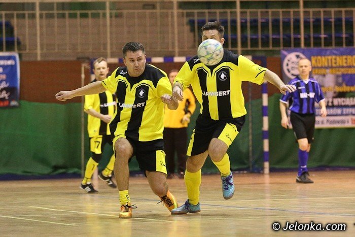 jeleniogorska-liga-biznesu-rozstrzelali-sie-po-przerwie-foto-45409