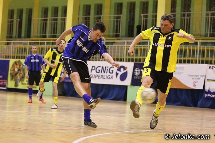 jeleniogorska-liga-biznesu-rozstrzelali-sie-po-przerwie-foto-45409