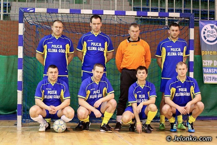 jeleniogorska-liga-biznesu-rozstrzelali-sie-po-przerwie-foto-45409
