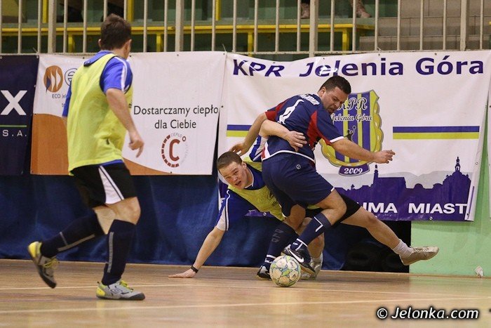 jeleniogorska-liga-biznesu-rozstrzelali-sie-po-przerwie-foto-45409