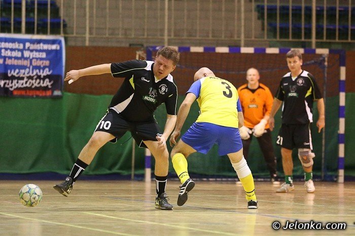 jeleniogorska-liga-biznesu-rozstrzelali-sie-po-przerwie-foto-45409