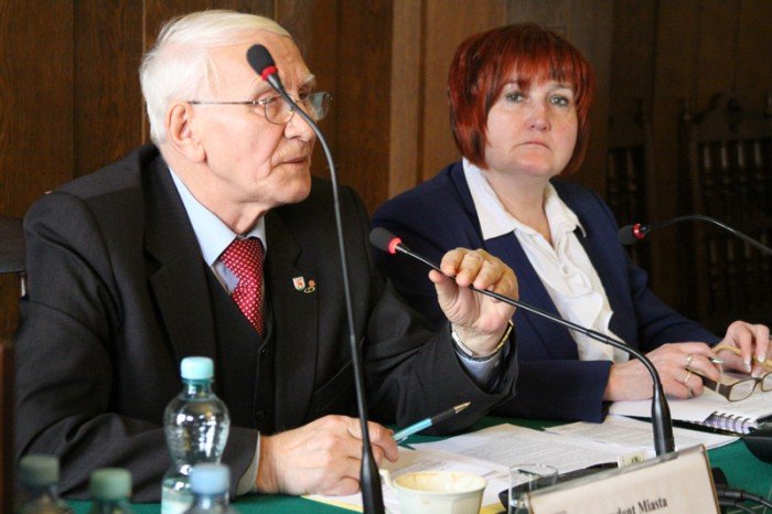 radni-jeleniogorska-uchwaa-smieciowa-do-poprawki-foto-45416