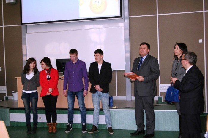 pojedynek-logistyczny-na-uniwersytecie-ekonomicznym-foto-45487