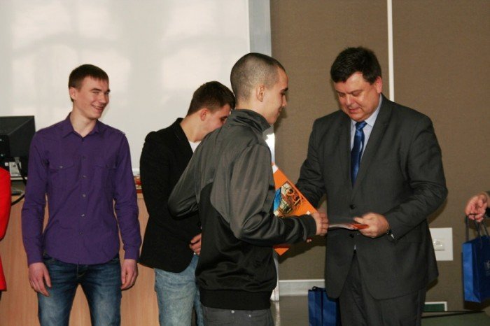 pojedynek-logistyczny-na-uniwersytecie-ekonomicznym-foto-45487