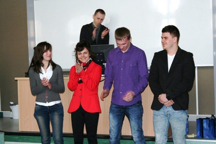 pojedynek-logistyczny-na-uniwersytecie-ekonomicznym-foto-45487