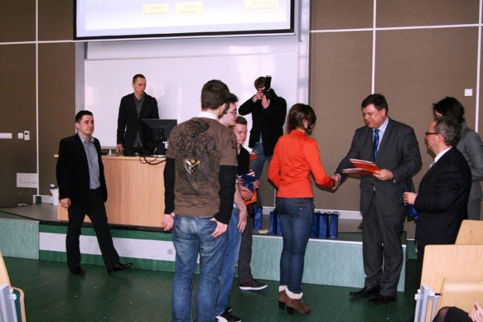 pojedynek-logistyczny-na-uniwersytecie-ekonomicznym-foto-45487