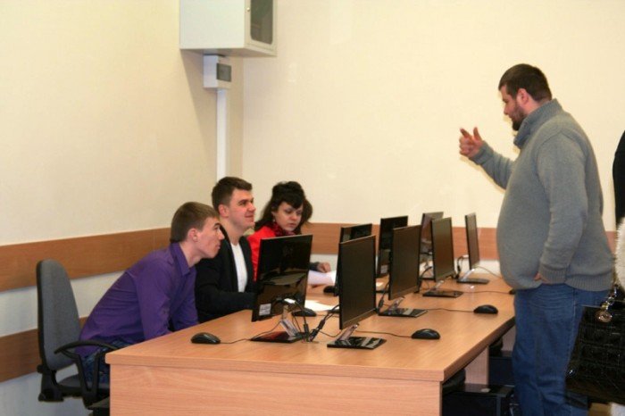 pojedynek-logistyczny-na-uniwersytecie-ekonomicznym-foto-45487