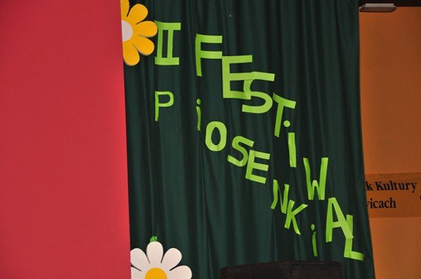 pieknym-spiewem-przywoywali-wiosne-w-mysakowicach-foto-45515