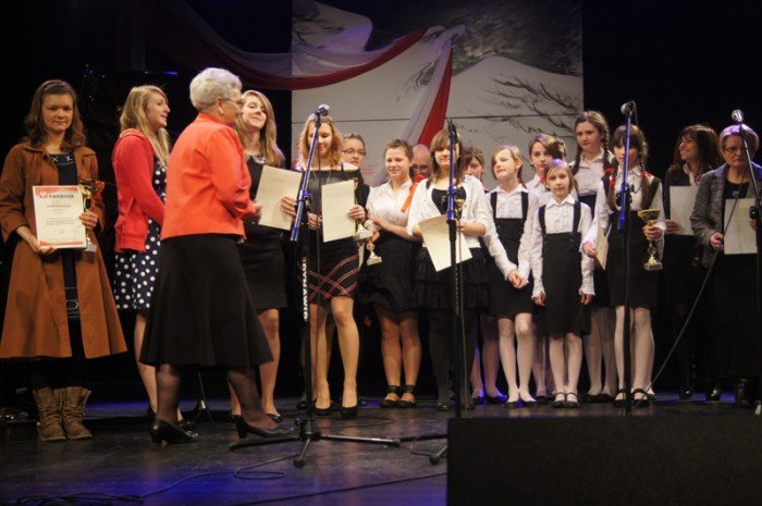 wielki-koncert-galowy-piosenki-i-piesni-patriotycznej-foto-45559