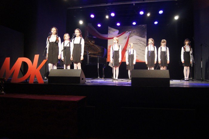 wielki-koncert-galowy-piosenki-i-piesni-patriotycznej-foto-45559