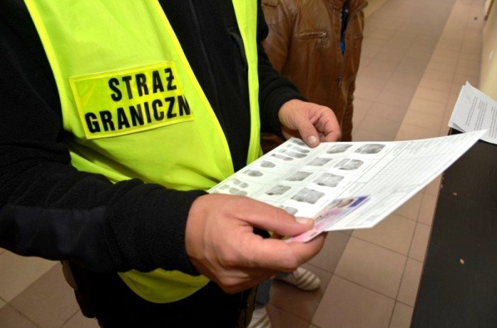 oszukali-konsulat-musza-opuscic-nasz-kraj-45587