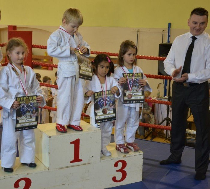 modzi-fighterzy-powalczyli-w-jeleniej-gorze-foto-45634