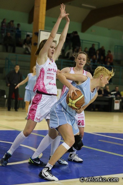 porazka-juniorek-karkonoszy-wyniki-drugiego-dnia-turnieju-pofinaowego-foto-45716